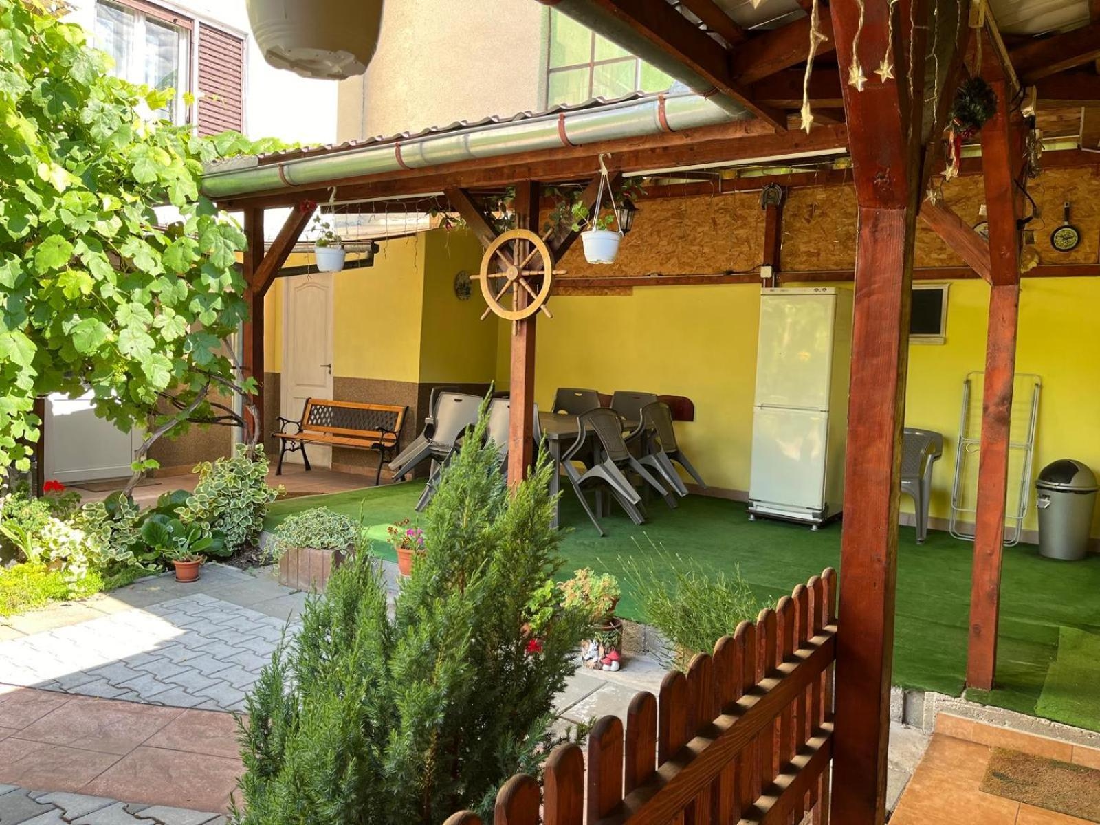 Vila Arjana Orşova Екстериор снимка