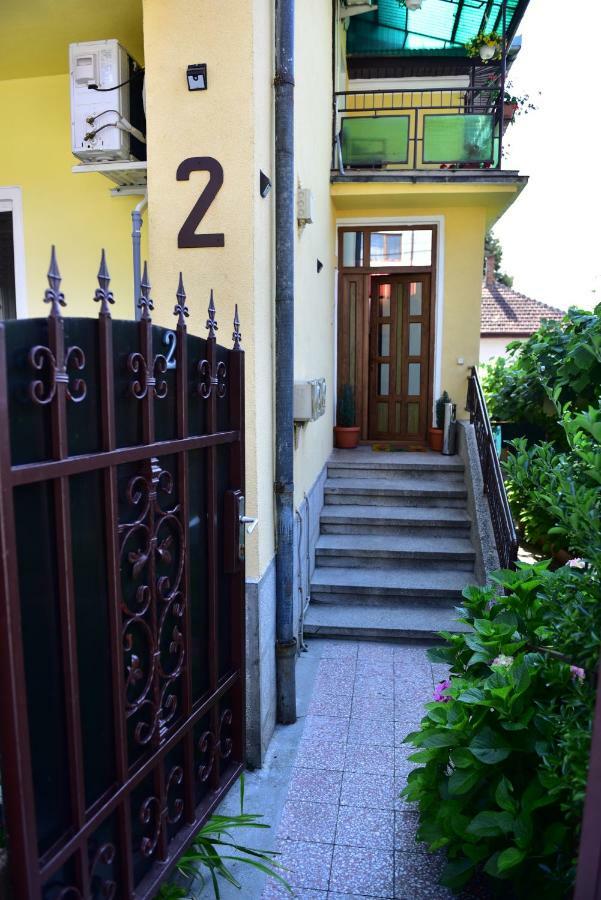 Vila Arjana Orşova Екстериор снимка